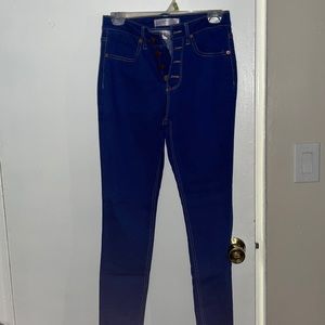 Women’s high waisted blue jeans